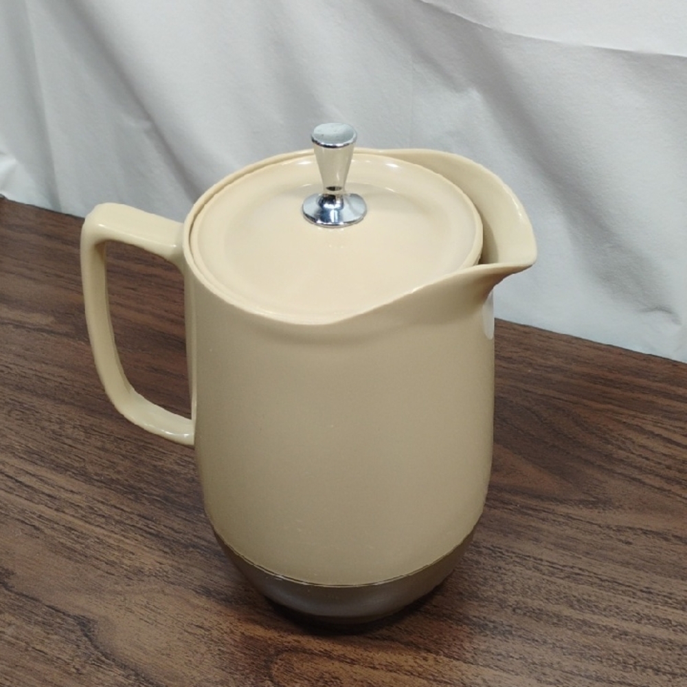Vintage Thermos Insulated Ware Pitcher Carafe Brown Tan